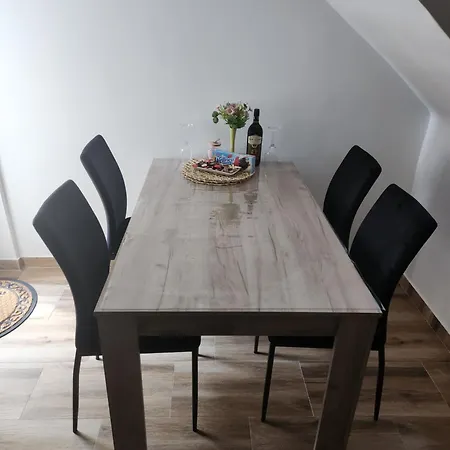 Bela Ns 56m2 Lux Appartamento Divčibare