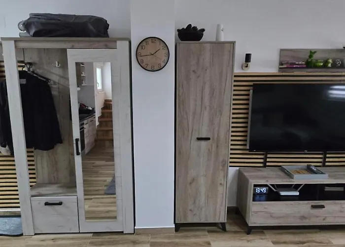 Bela Ns 56m2 Lux شقة Divčibare